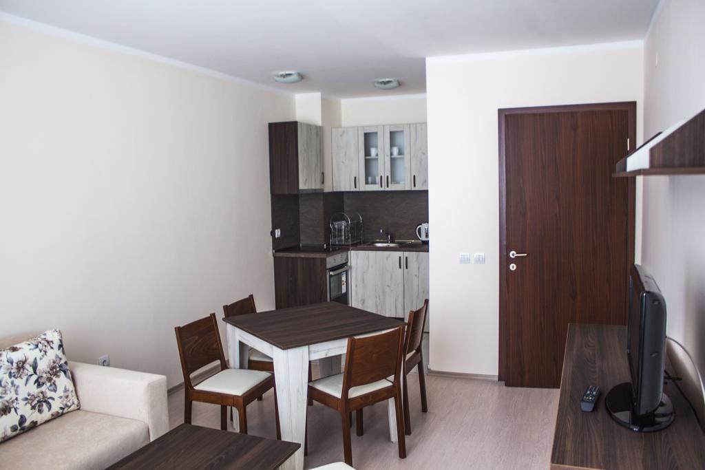Aparthotel Borovets Gardens Bagian luar foto
